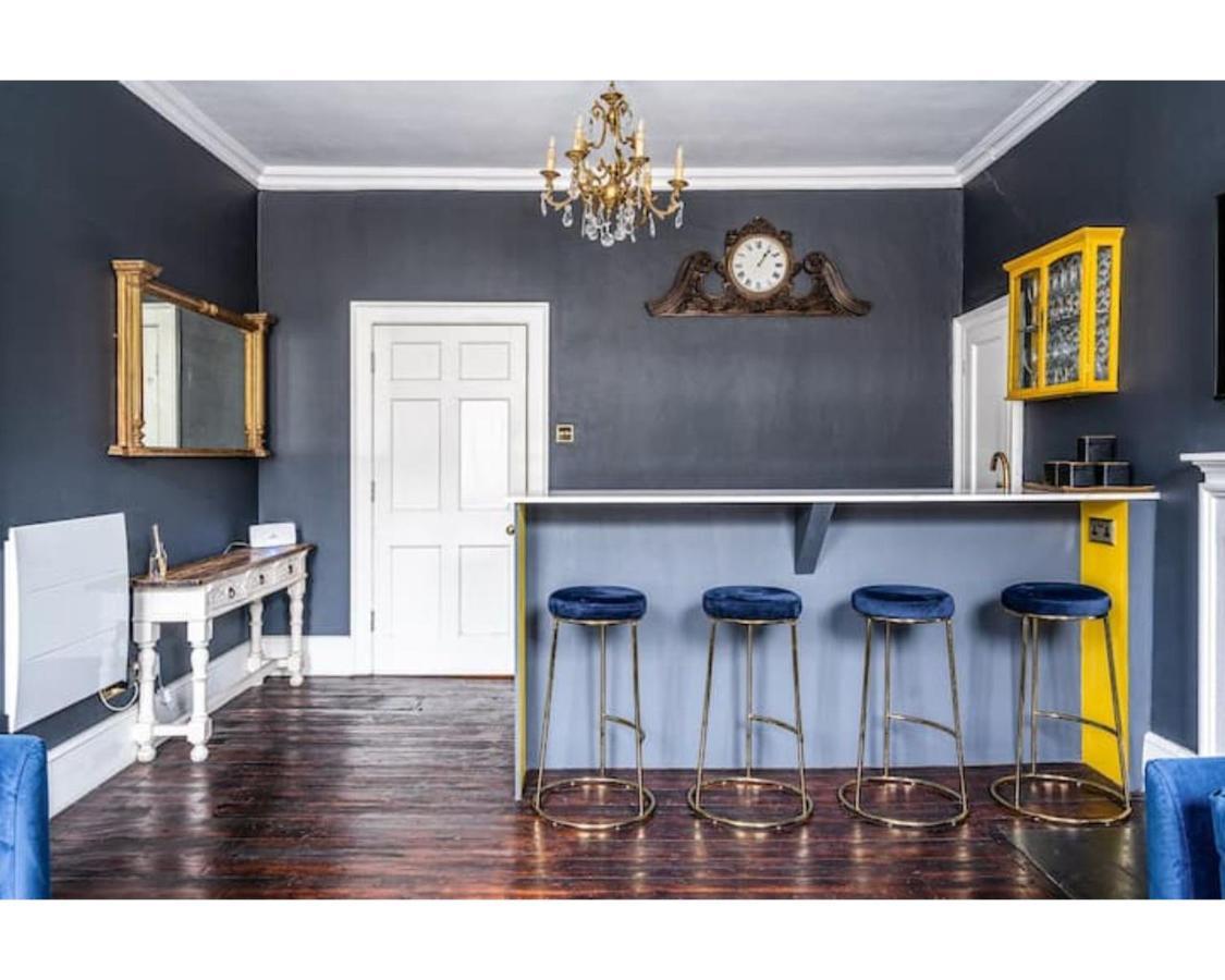 Bennett'S Lodgings A Luxurious 2 Bed Apartment Bath Esterno foto