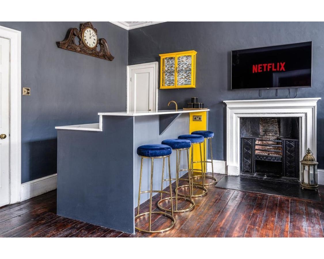 Bennett'S Lodgings A Luxurious 2 Bed Apartment Bath Esterno foto
